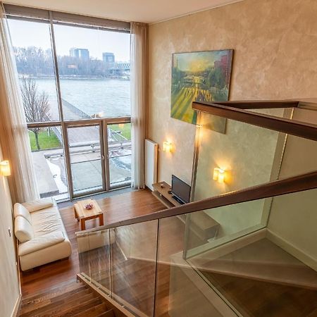 Luxury With Danube River View Pressburg Exterior foto